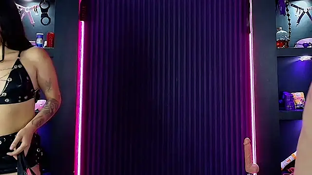 Candyqueen_bdsm_ webcam