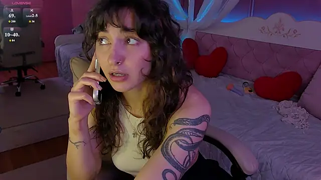 AngelaCox webcam