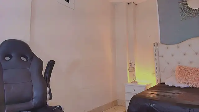 elizabeth_santos1 webcam