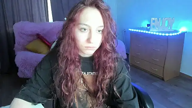 ModelGyrl webcam