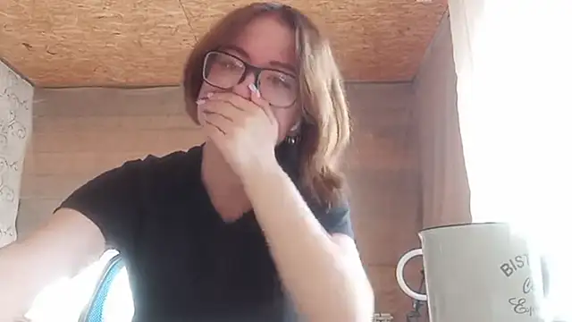 OliviaMoment webcam