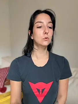 RealJuliette webcam