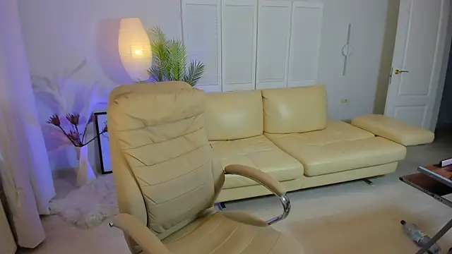 Daniela_Kitty_
