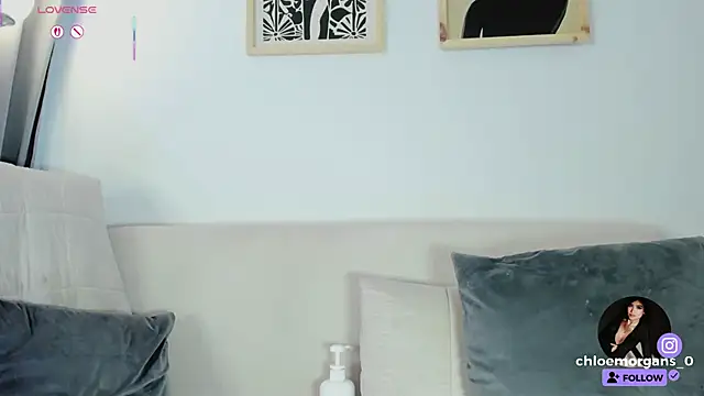 Chloe_Morgans webcam