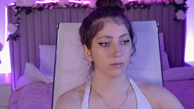 Mary_Miiller webcam