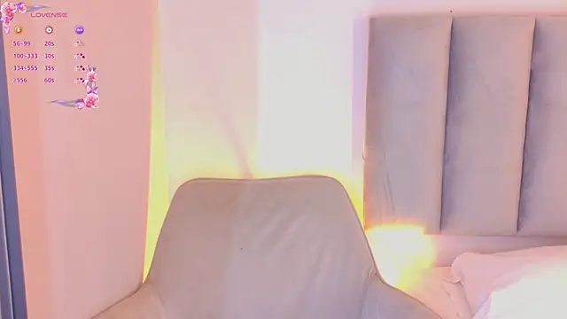 Emely_Deluxe