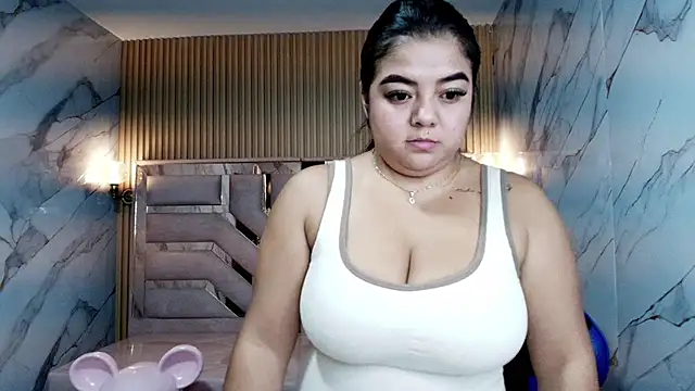 luna__r_ webcam