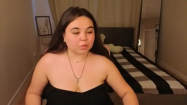 Ameli_Watts webcam
