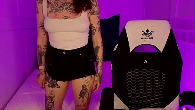 sashaglow_ webcam