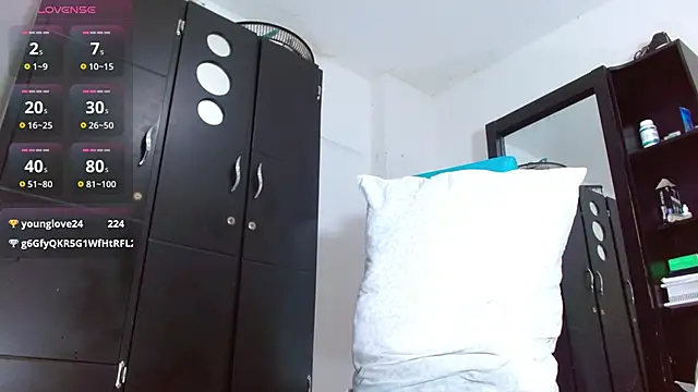 SELFSUCK_KING_420 webcam