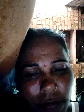Pooja750