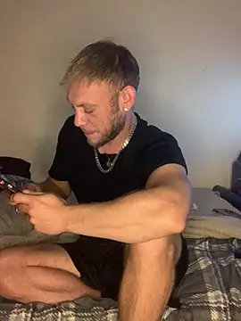 Weestud94 webcam