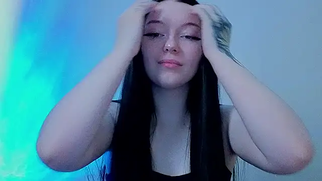 Naomi_Lanee live cam on StripChat