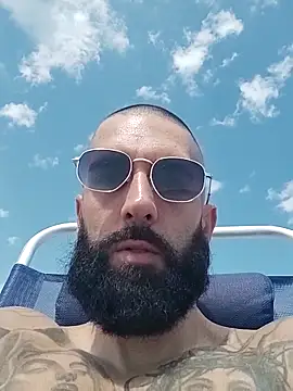 Gioeltoro89's live cam