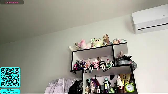 MadalynNosel webcam