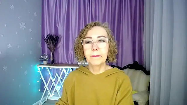 queen_a_n_i