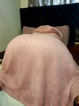BootyCallEver webcam