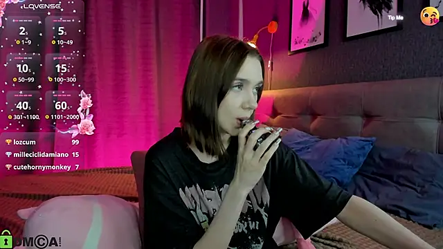 Lesi_Moonie01