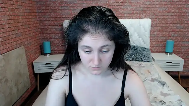 Holliy_Cooper webcam