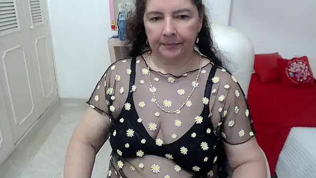 leonela_69 webcam