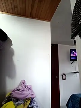 maynor_1998 live cam