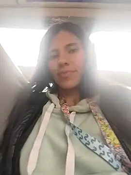 Annitarogers_ webcam