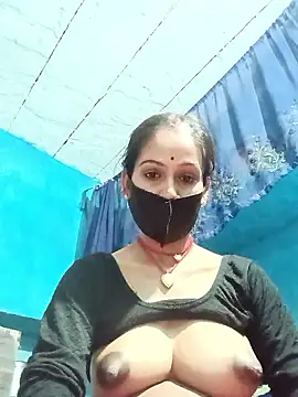 Nandani-758 webcam