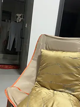 aniani11 live cam on StripChat