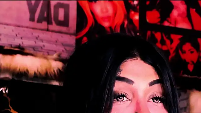 indian_dreamgirl webcam