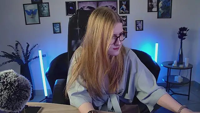 lanafitch webcam