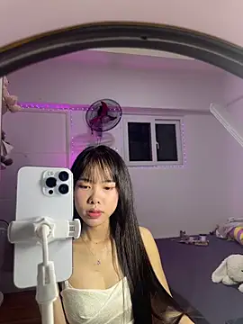 Lov3lily live cam