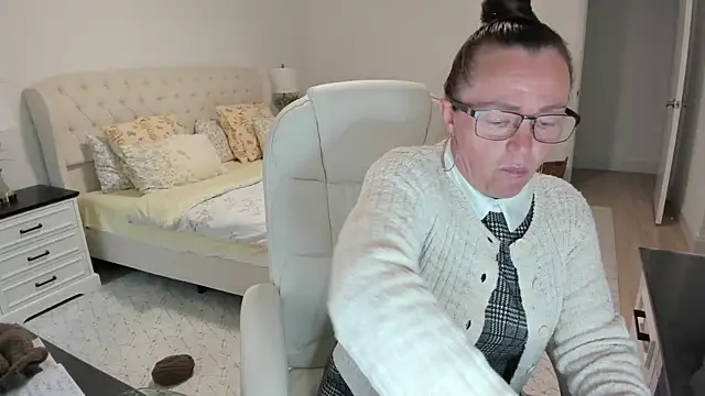 Vika73 webcam