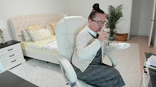 Vika73 webcam
