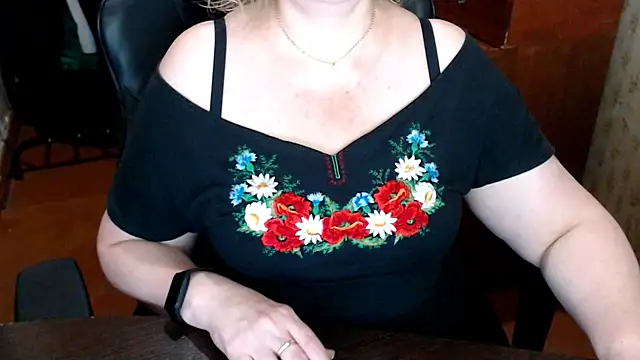 AlisaHot55 webcam