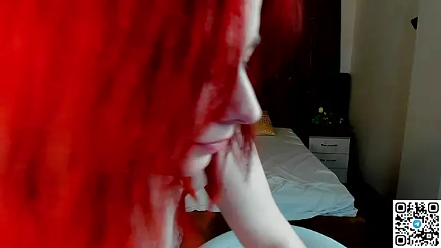 Lilli_Cass webcam