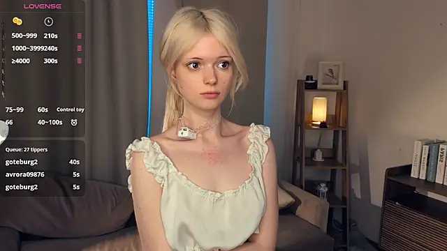 LaureMestler Live Webcam on Stripchat
