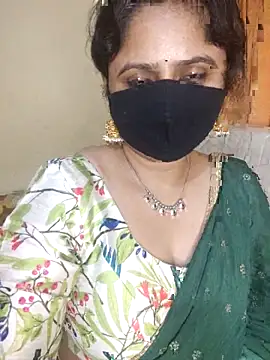 sravvi499 (F milf) - My birthday month 🥳 🎈🎂 make me happy