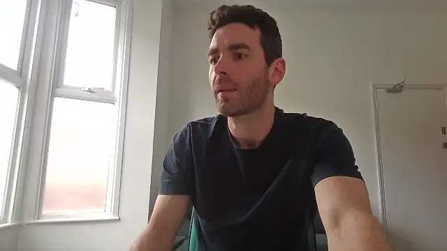 frenchbdmaninlondon (Ask my age) - Make Me Cum
