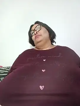 nancy111 webcam