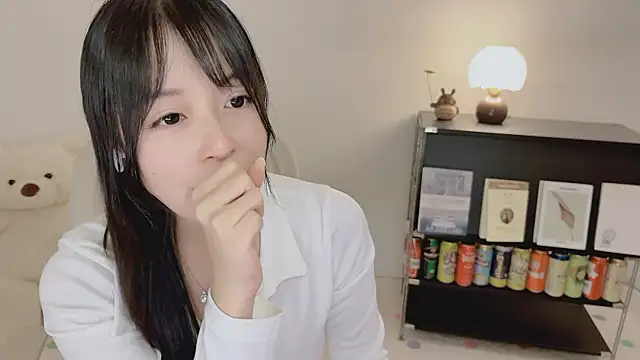 Onechestnut webcam