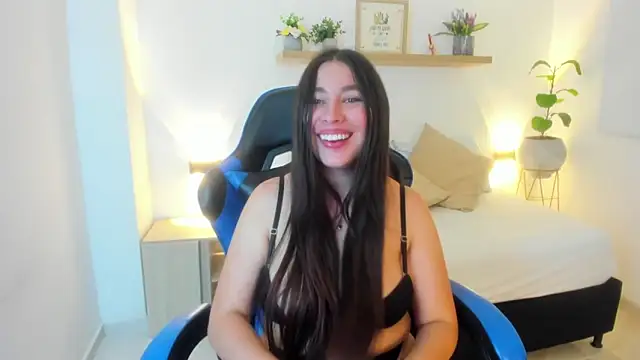 bella_99_ live cam on StripChat