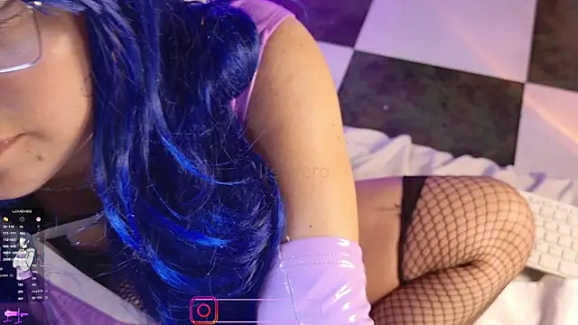 Its_vero webcam