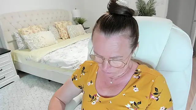 Vika73 webcam