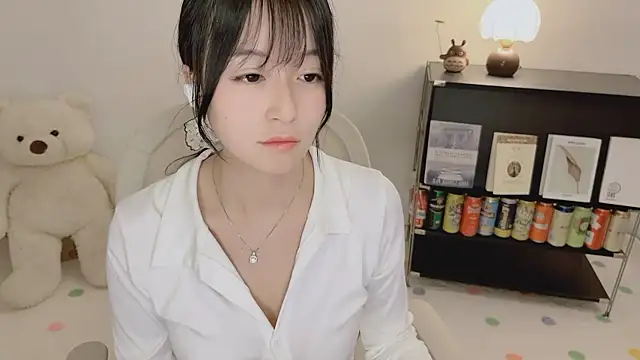 Onechestnut webcam