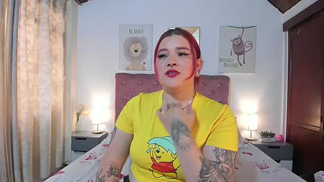 celessteredds (F teen) - SPREAD ASS
