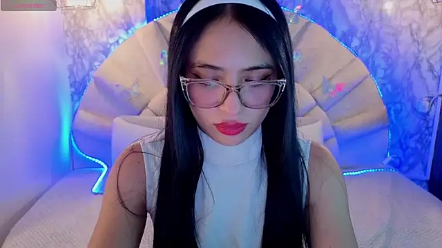 _emma_miller_ camgirl profile preview on Stripchat