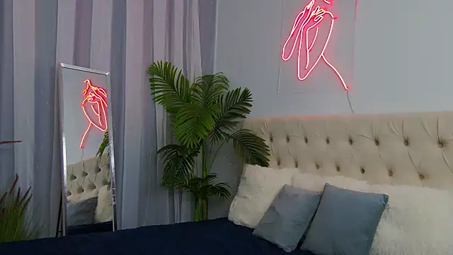 NicoleRosss webcam