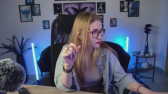 lanafitch webcam