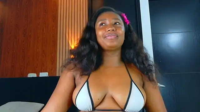 Black-gem18 webcam