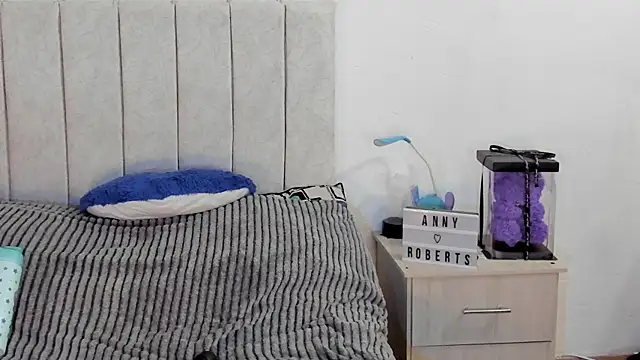 anny_roberts webcam